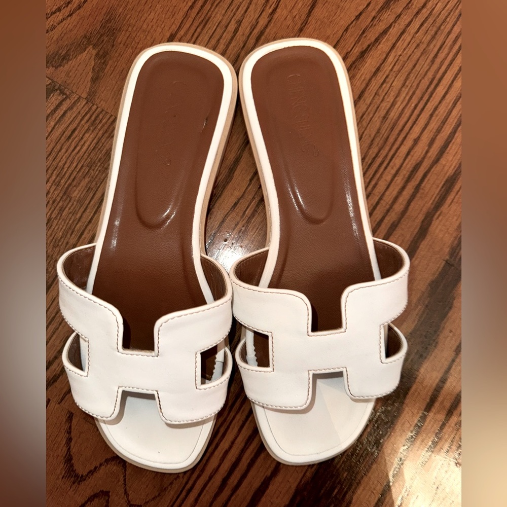 H sandals